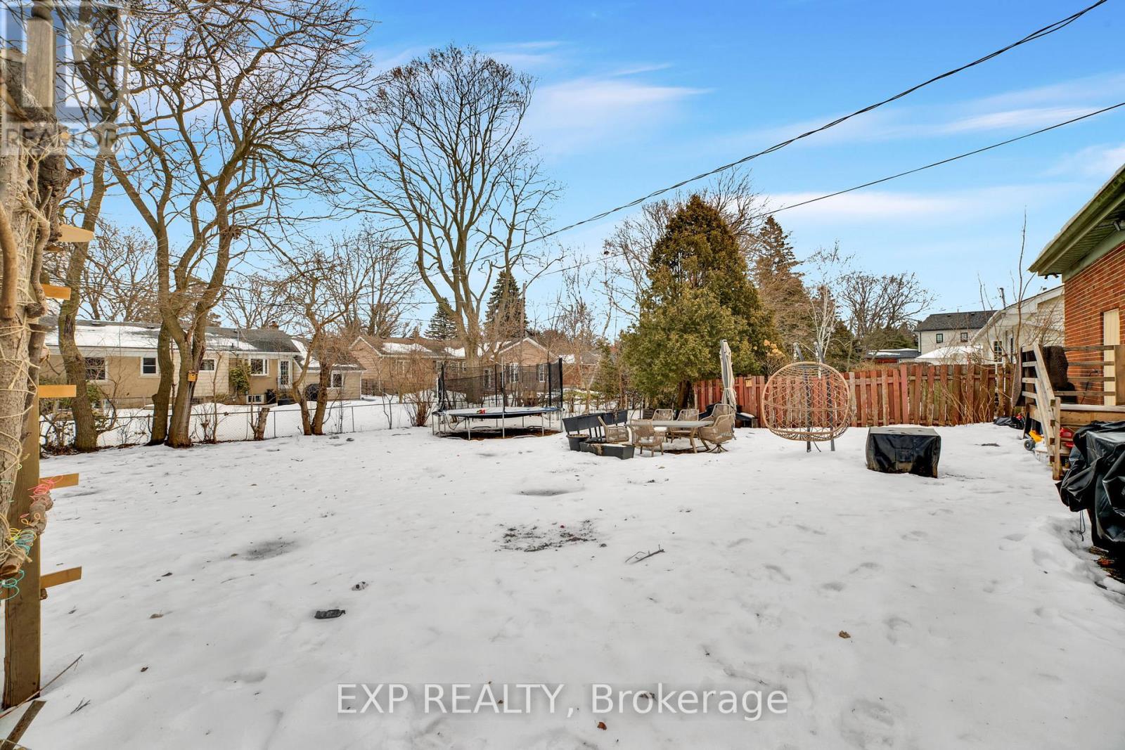 271 Linden Avenue, Burlington, Ontario  L7L 2P4 - Photo 36 - W12762374