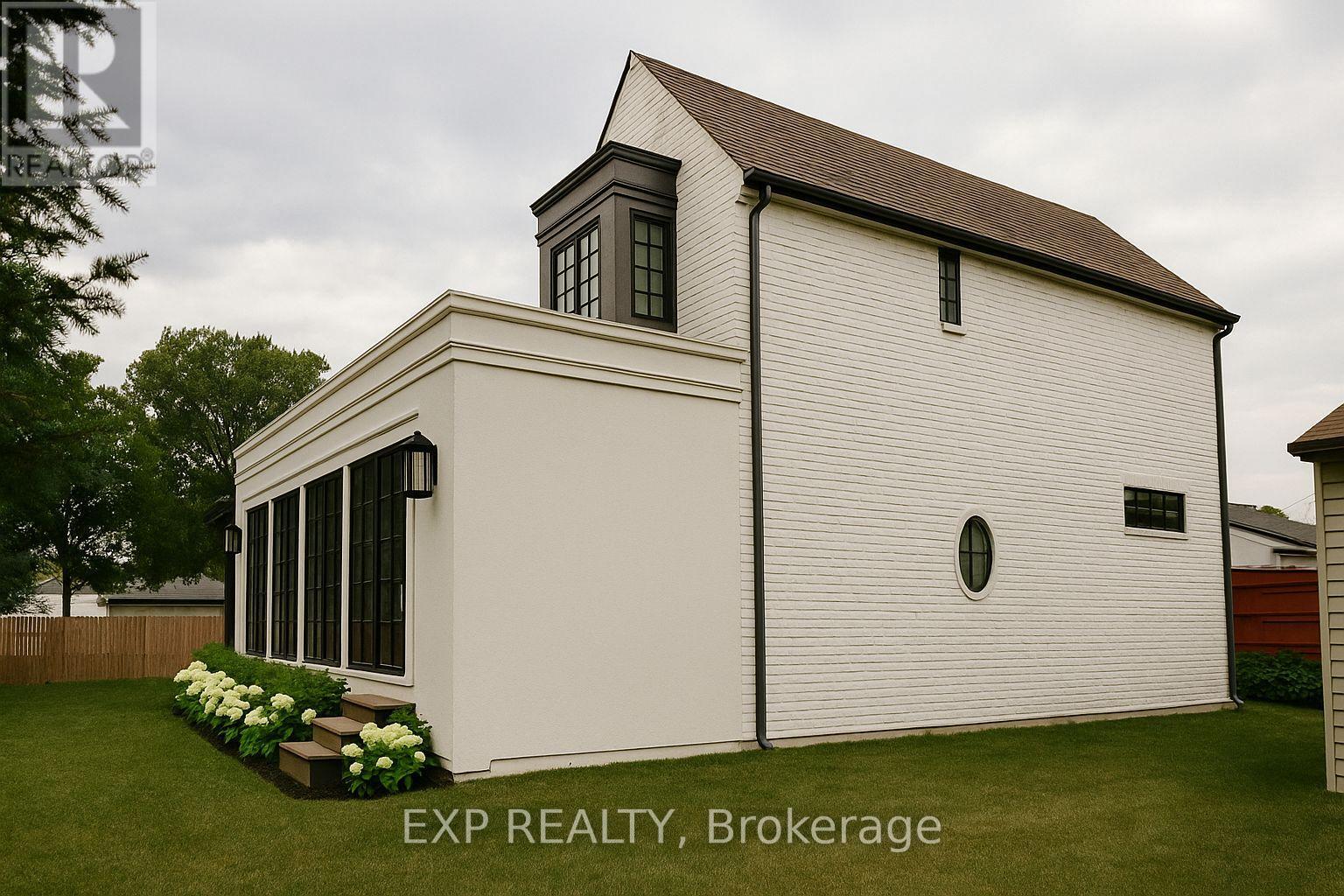 271 Linden Avenue, Burlington, Ontario  L7L 2P4 - Photo 40 - W12762374