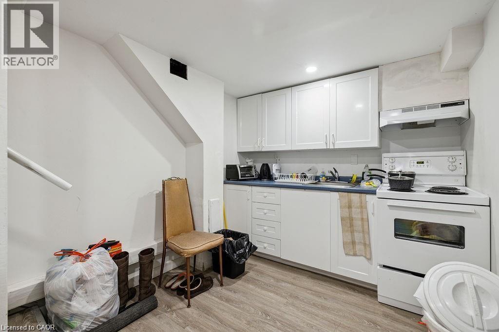 201 East 23rd. Street, Hamilton, Ontario  L8V 2X2 - Photo 9 - 40806691