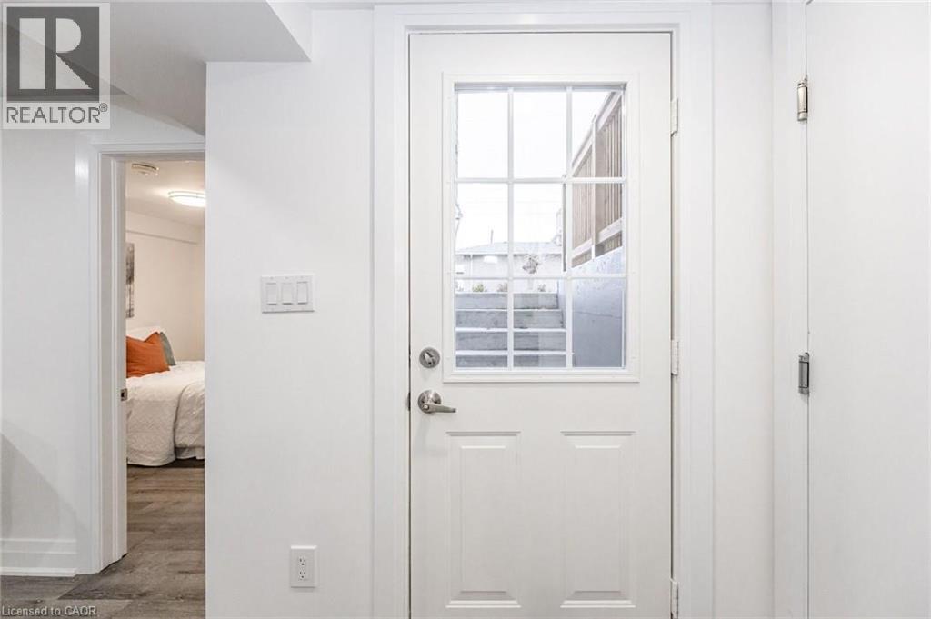 476 N Ferguson Avenue N Unit# B, Hamilton, Ontario  L8L 4Z2 - Photo 4 - 40806573