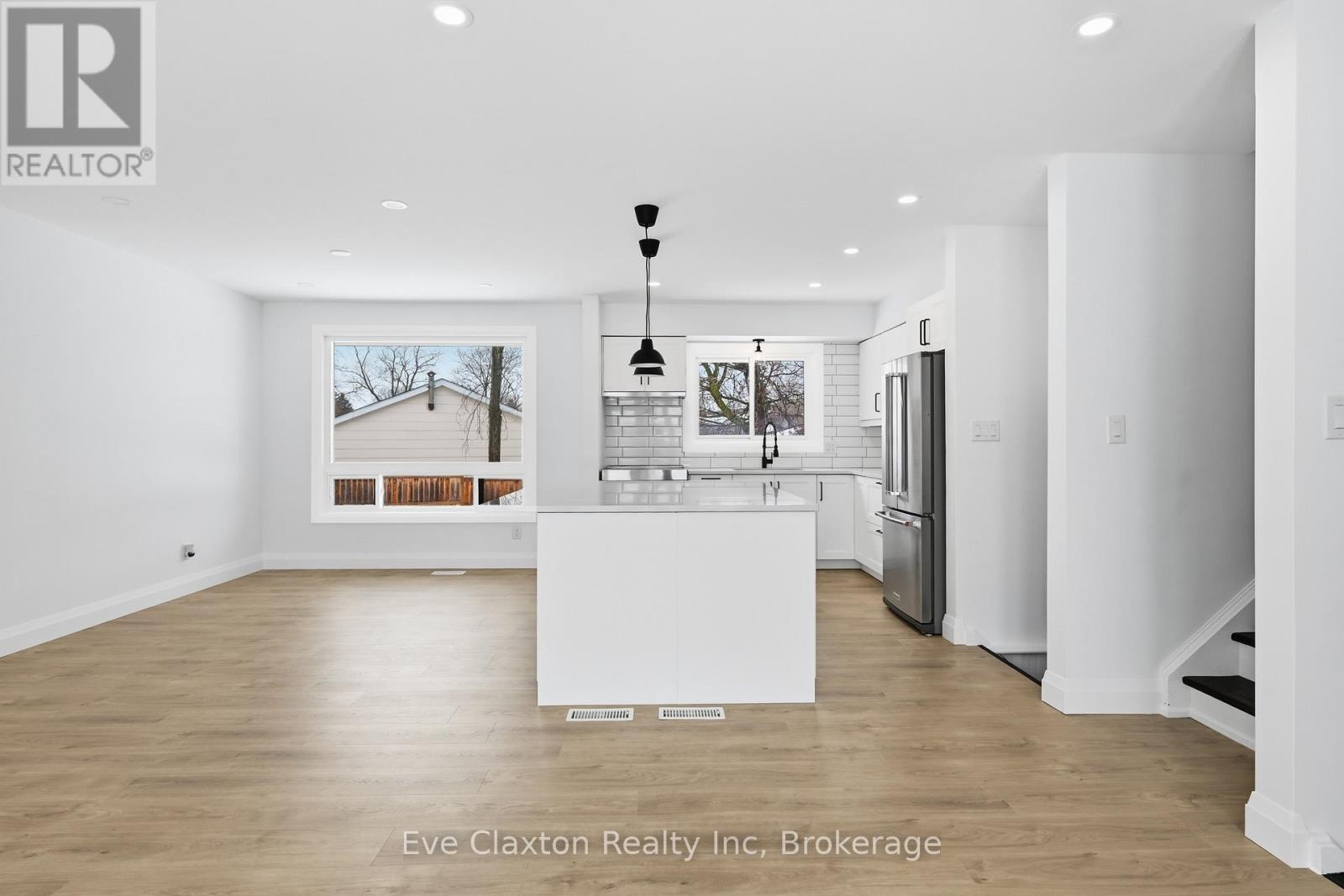 50 Sherwood Forest Trail, Welland, Ontario  L3C 5X6 - Photo 14 - X12807560