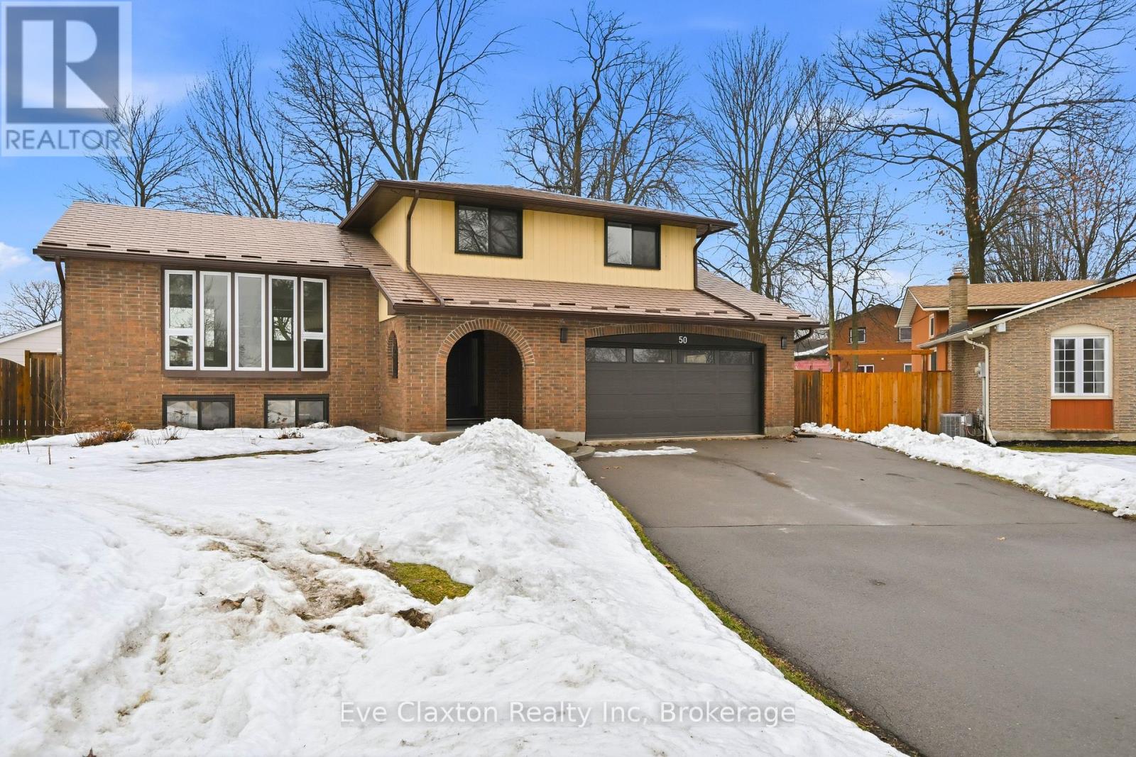 50 Sherwood Forest Trail, Welland, Ontario  L3C 5X6 - Photo 2 - X12807560