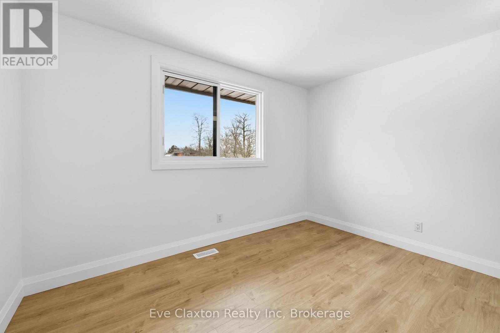 50 Sherwood Forest Trail, Welland, Ontario  L3C 5X6 - Photo 26 - X12807560