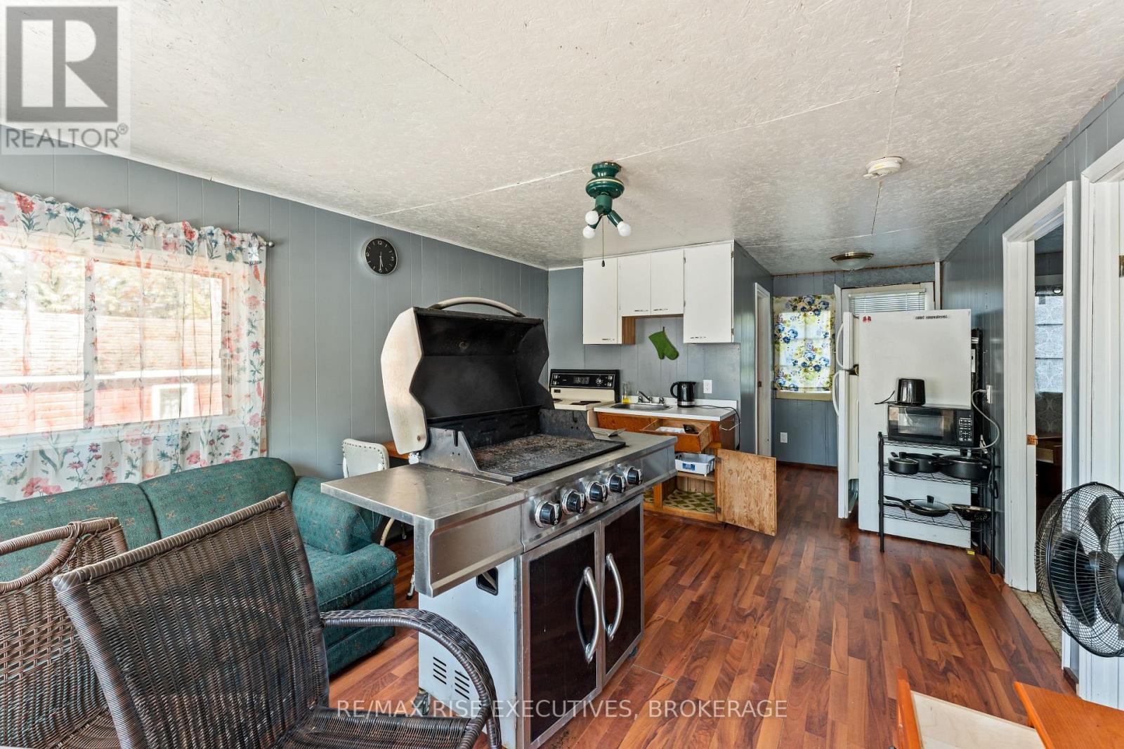 1264 Cox Road, Frontenac (Frontenac Centre), Ontario  K0H 1B0 - Photo 24 - X12807620