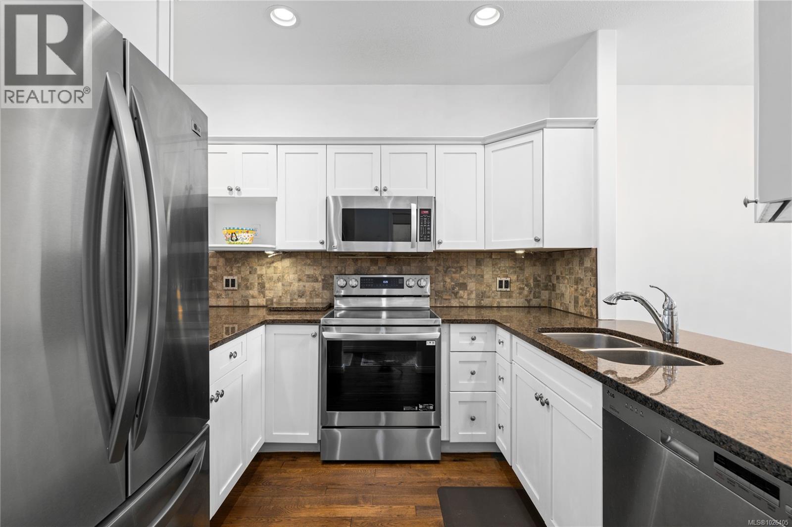 13 631 Blenkin Ave, Parksville, British Columbia  V9P 2Z4 - Photo 9 - 1026405