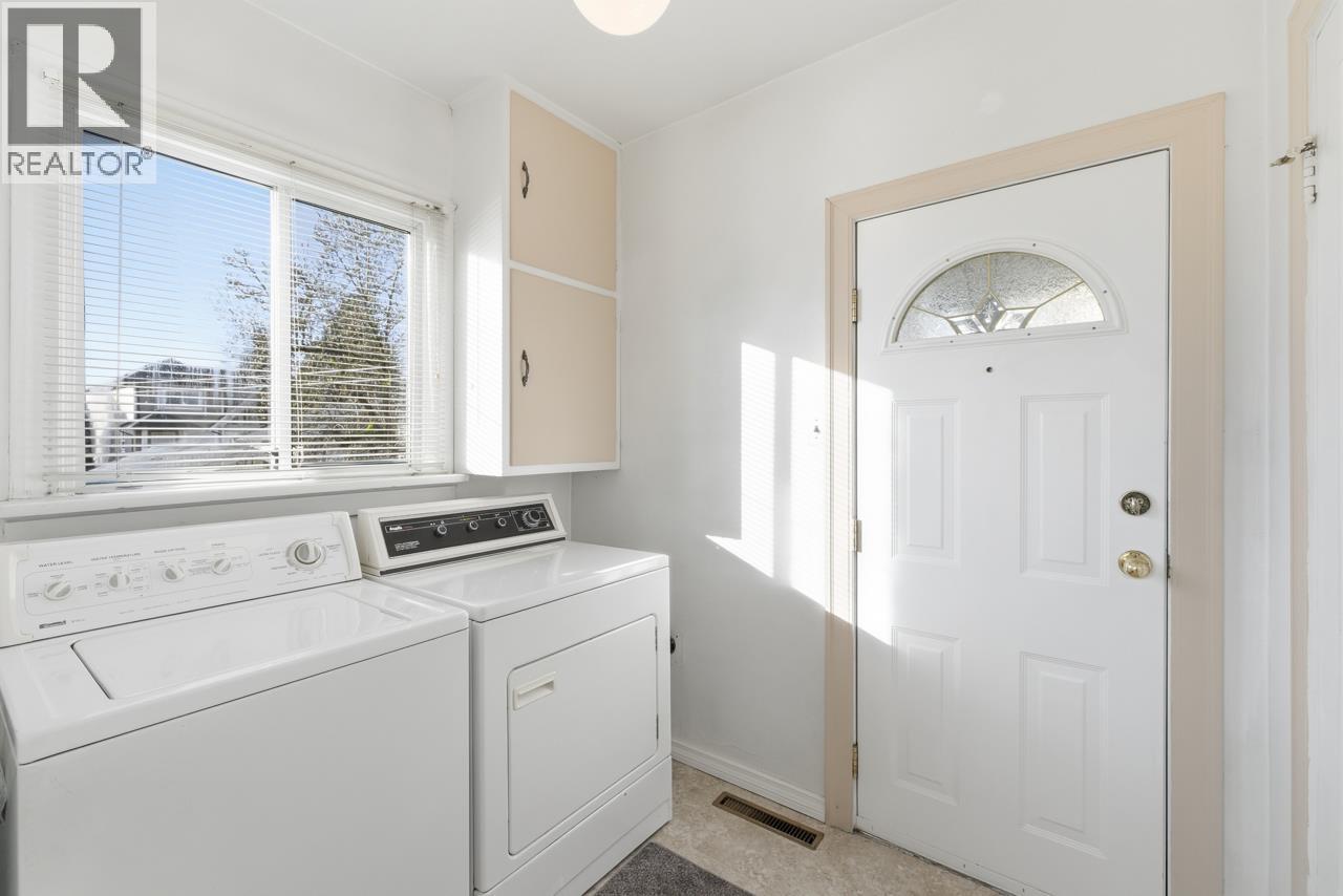 348 Simpson Street, New Westminster, British Columbia  V3L 3J9 - Photo 21 - R3089269