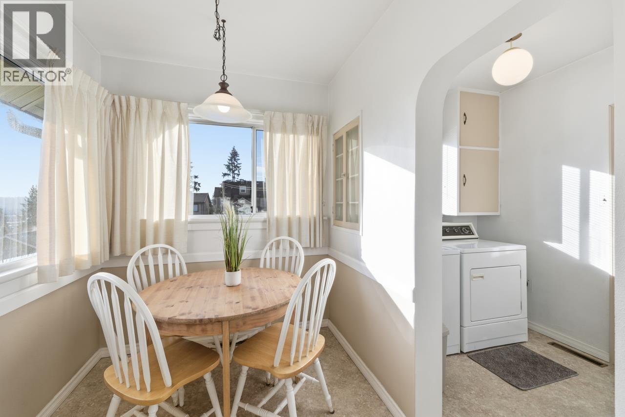 348 Simpson Street, New Westminster, British Columbia  V3L 3J9 - Photo 11 - R3089269