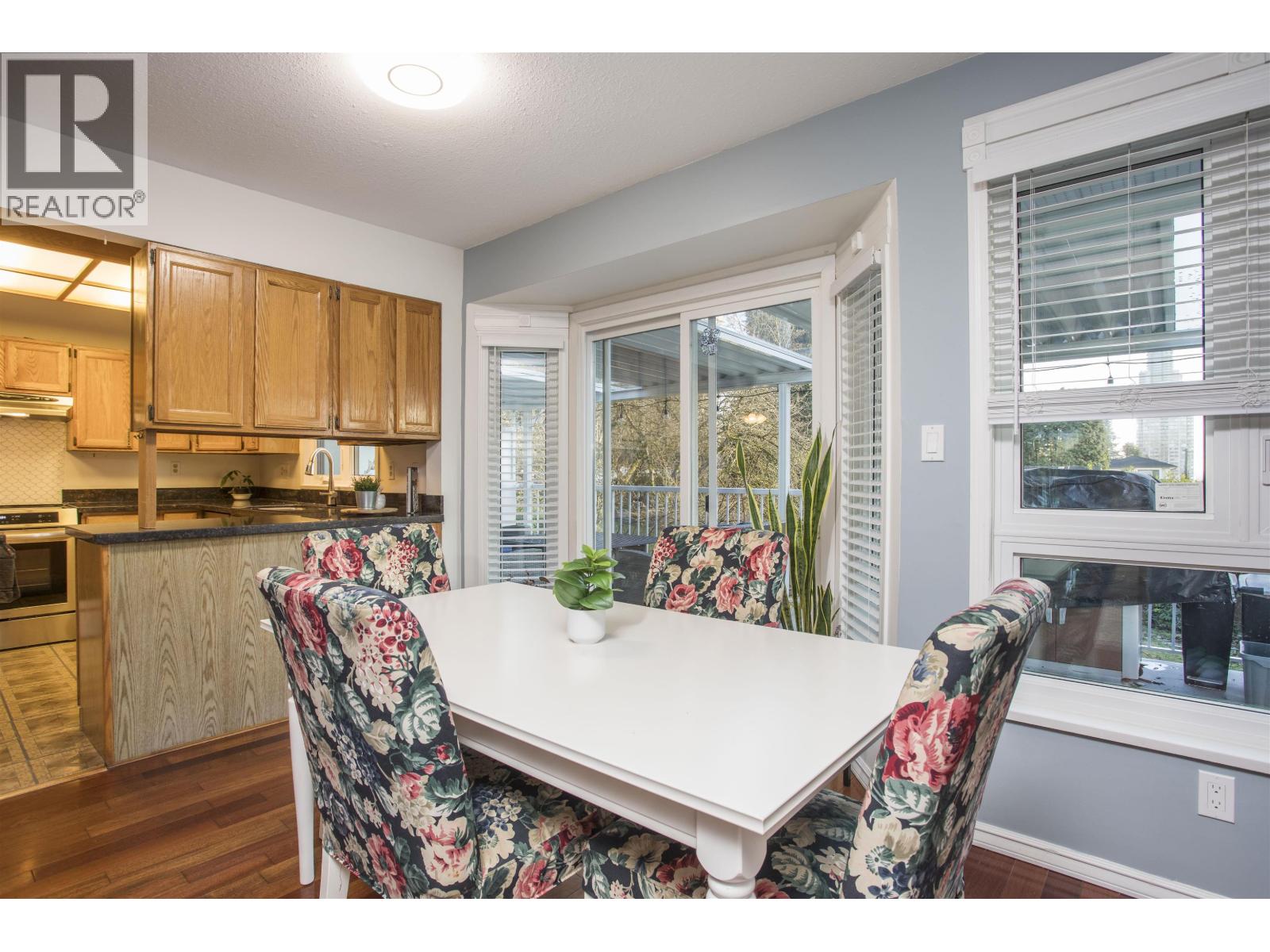 9890 Lyndhurst Street, Burnaby, British Columbia  V3J 1G1 - Photo 9 - R3083766