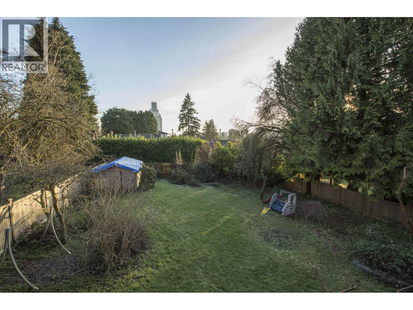 9890 Lyndhurst Street, Burnaby, British Columbia  V3J 1G1 - Photo 14 - R3083766