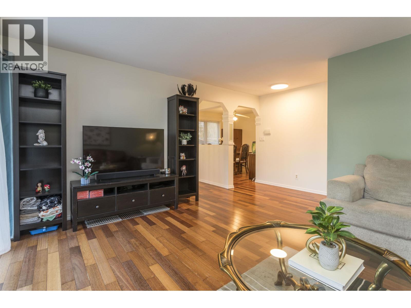 9890 Lyndhurst Street, Burnaby, British Columbia  V3J 1G1 - Photo 4 - R3083766