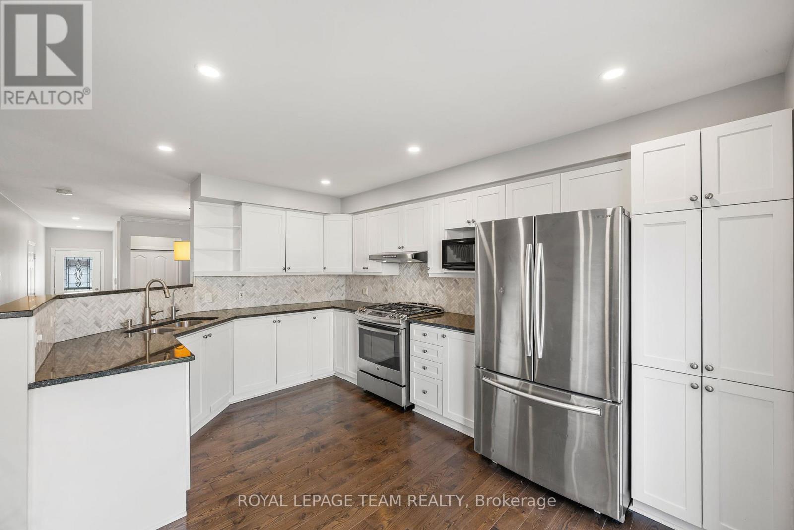 7 San Mateo Drive, Ottawa, Ontario  K2J 5B3 - Photo 20 - X12807594