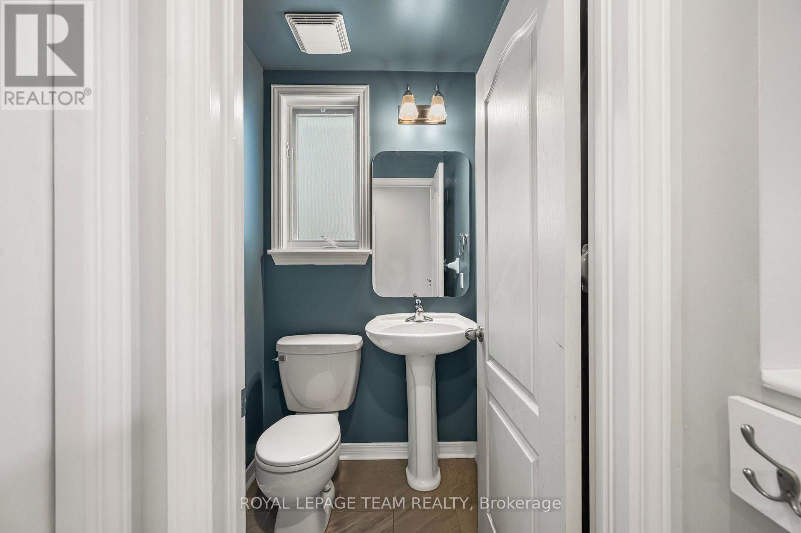 7 San Mateo Drive, Ottawa, Ontario  K2J 5B3 - Photo 7 - X12807594