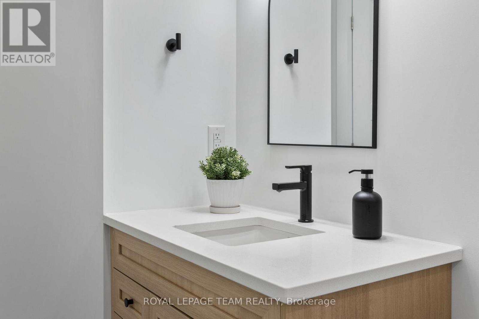 738 Tailslide Private, Ottawa, Ontario  K0A 1L0 - Photo 41 - X12807622