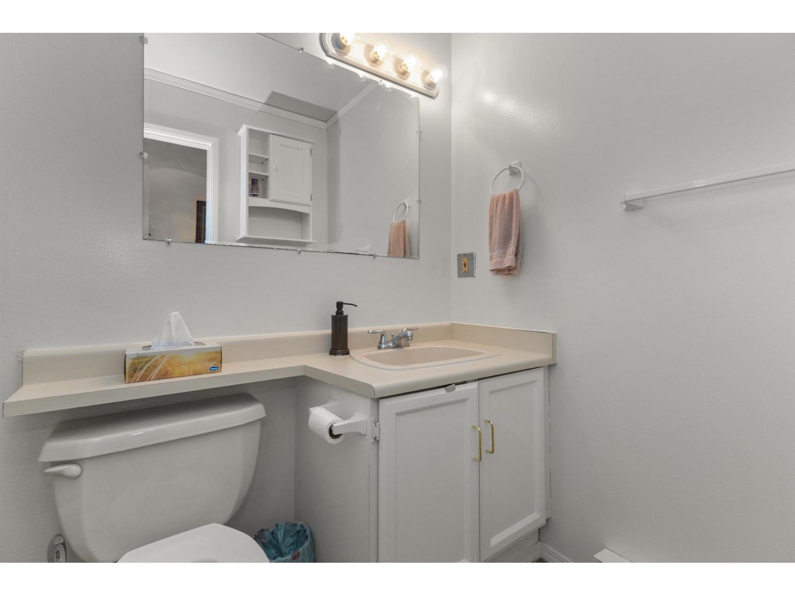 302 32098 George Ferguson Way, Abbotsford, British Columbia  V2T 2K6 - Photo 14 - R3092036