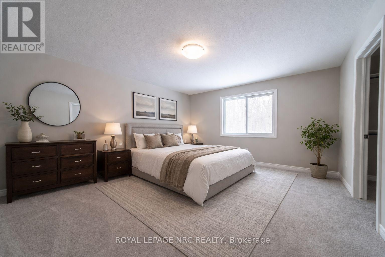 91 Willson Drive, Thorold, Ontario  L2V 0M4 - Photo 11 - X12807554