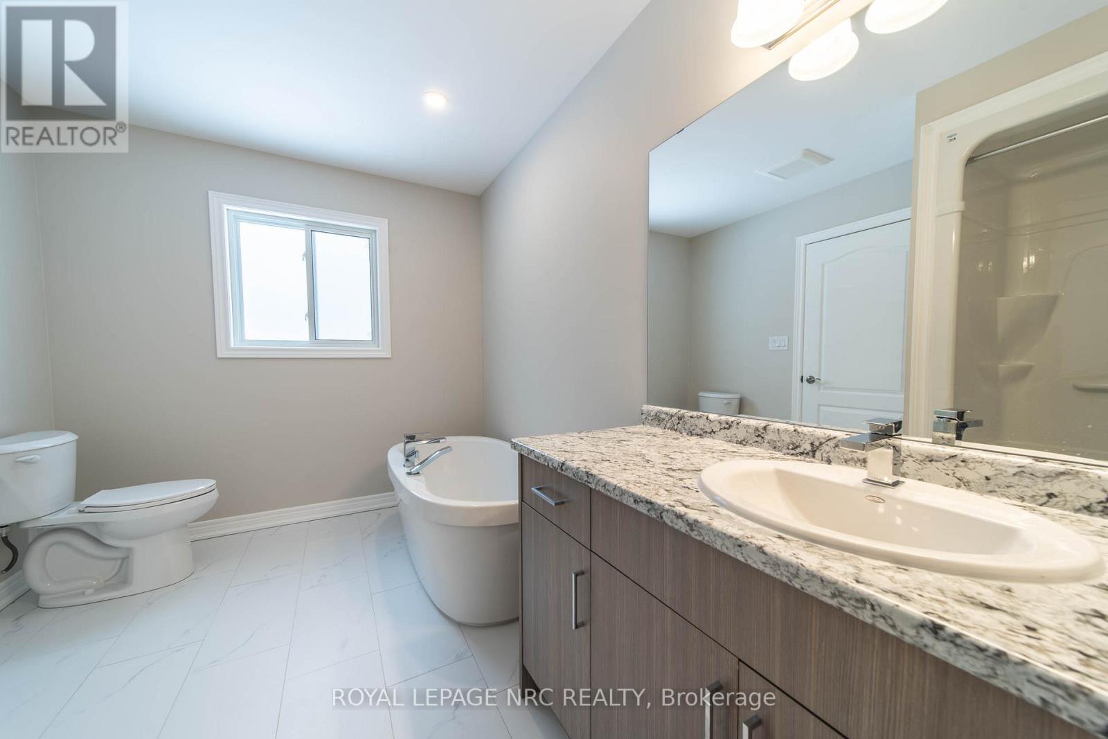 91 Willson Drive, Thorold, Ontario  L2V 0M4 - Photo 15 - X12807554