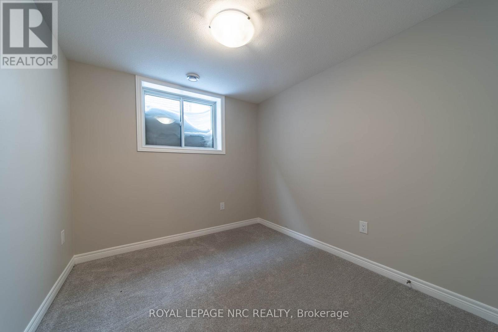 91 Willson Drive, Thorold, Ontario  L2V 0M4 - Photo 24 - X12807554