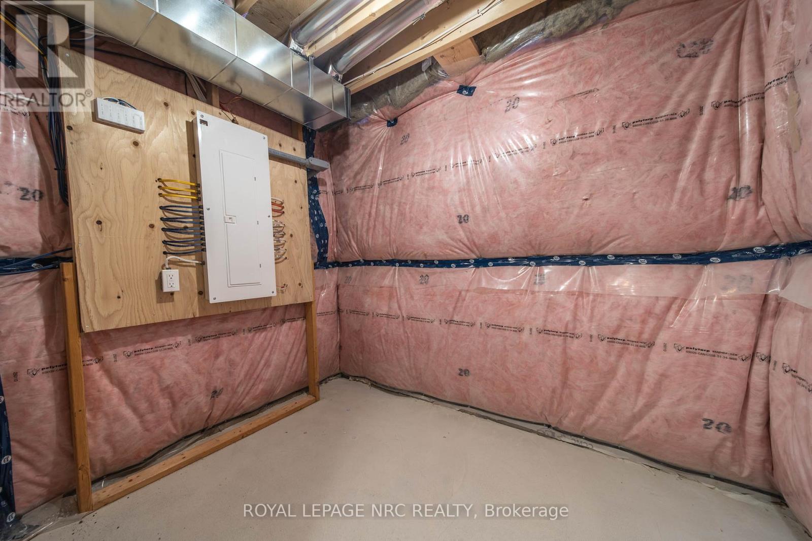 91 Willson Drive, Thorold, Ontario  L2V 0M4 - Photo 26 - X12807554