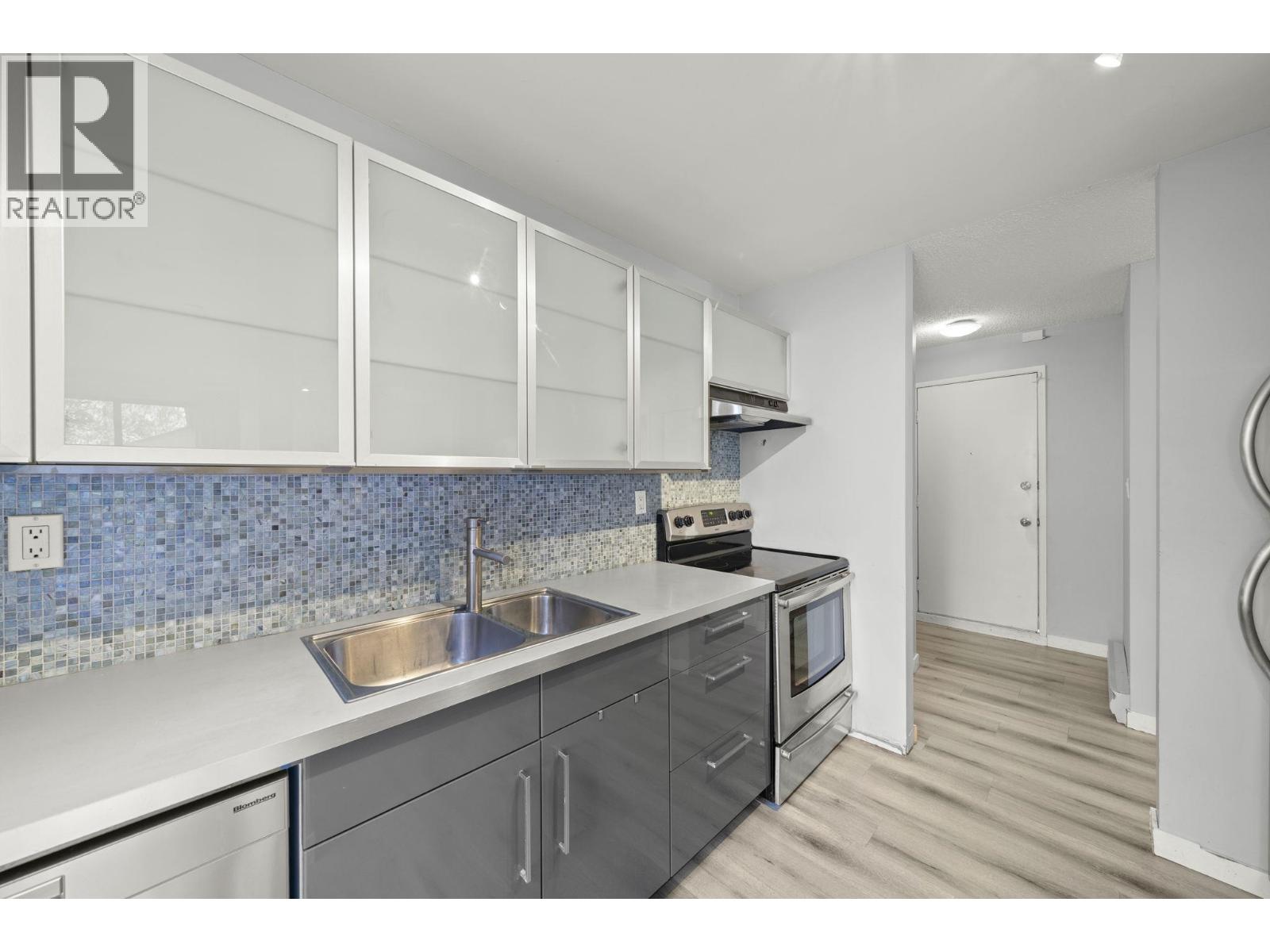 304 9128 Capella Drive, Burnaby, British Columbia  V3J 7K3 - Photo 15 - R3092059