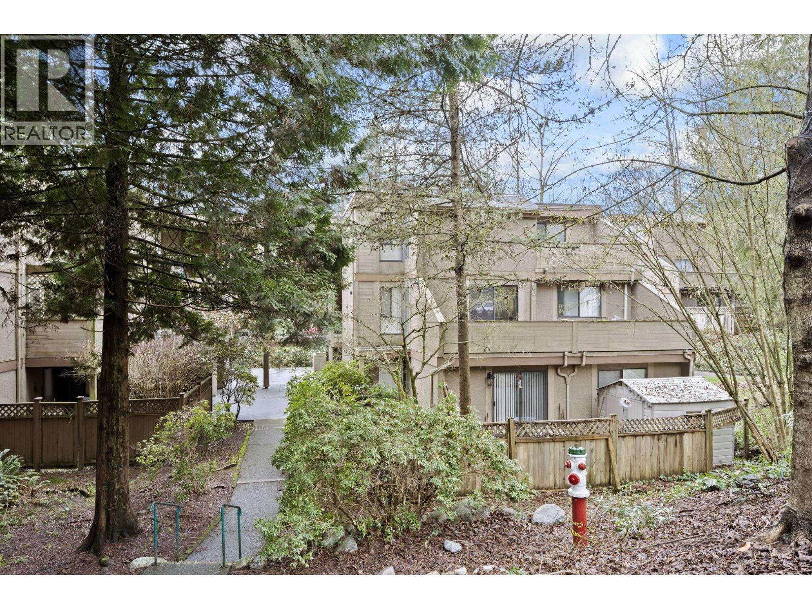 304 9128 Capella Drive, Burnaby, British Columbia  V3J 7K3 - Photo 2 - R3092059