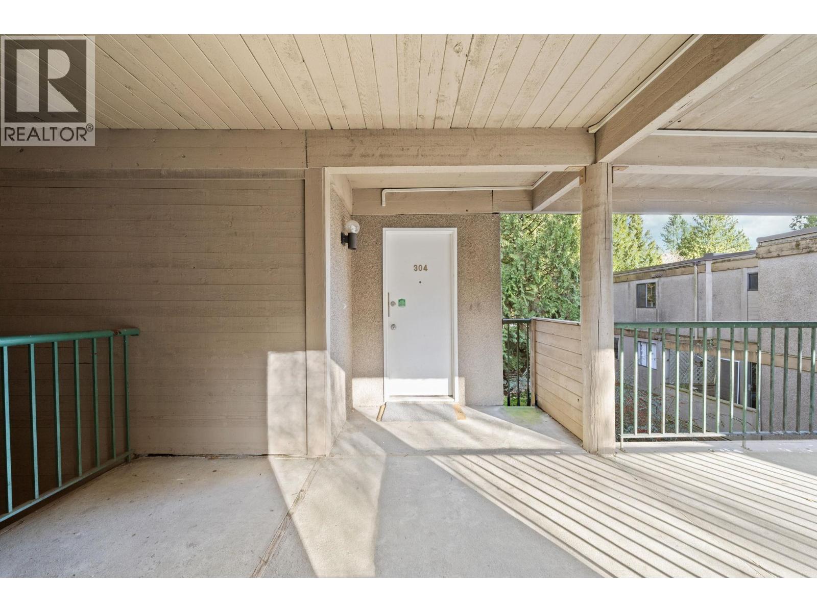 304 9128 Capella Drive, Burnaby, British Columbia  V3J 7K3 - Photo 4 - R3092059