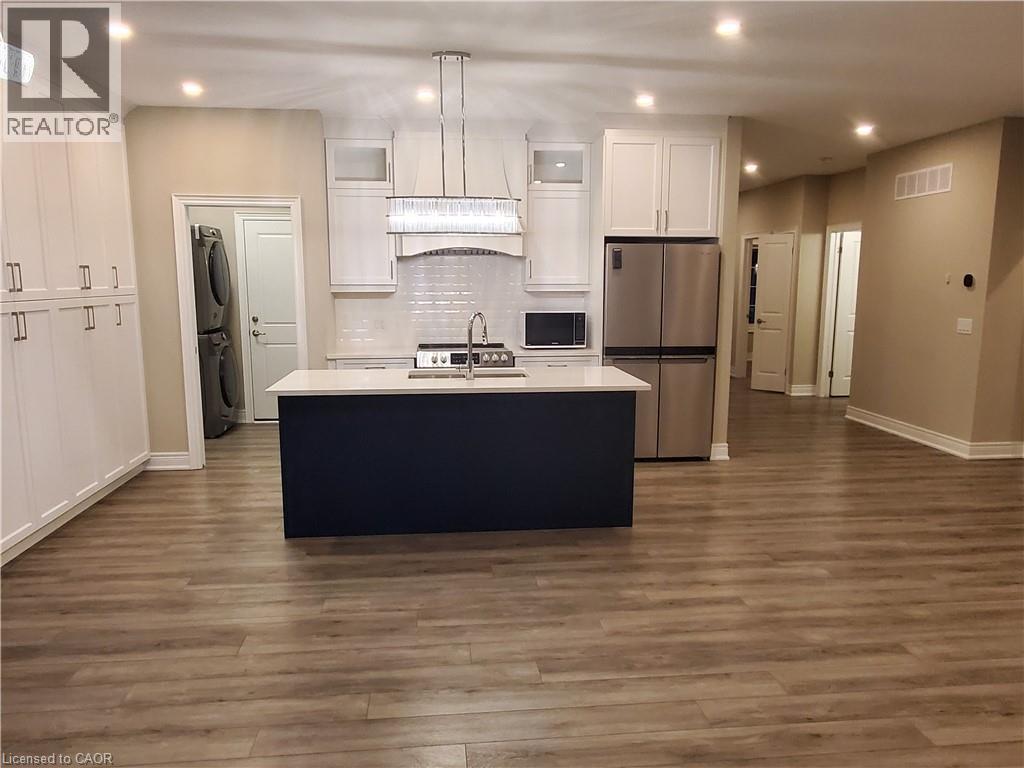 2849 Arrowsmith Court, Fort Erie, Ontario  L0S 1S0 - Photo 14 - 40806563