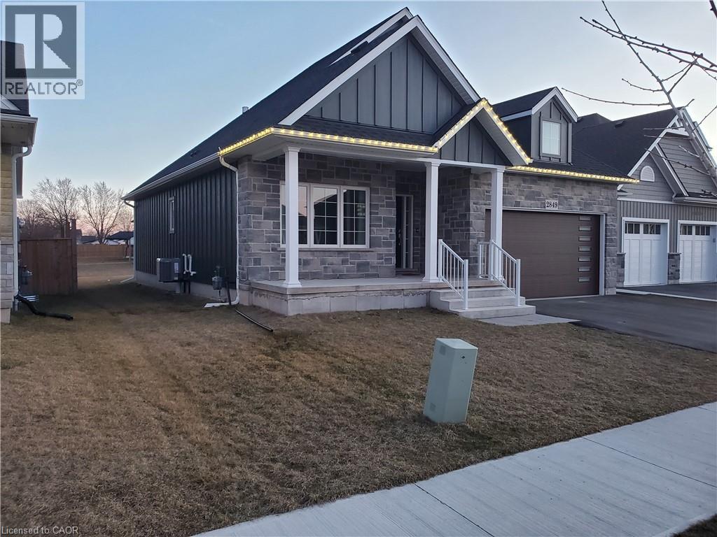 2849 Arrowsmith Court, Fort Erie, Ontario  L0S 1S0 - Photo 4 - 40806563