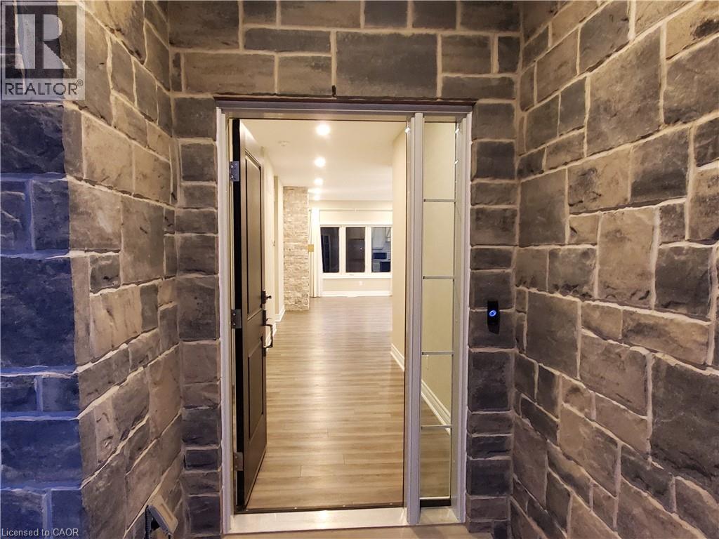 2849 Arrowsmith Court, Fort Erie, Ontario  L0S 1S0 - Photo 6 - 40806563