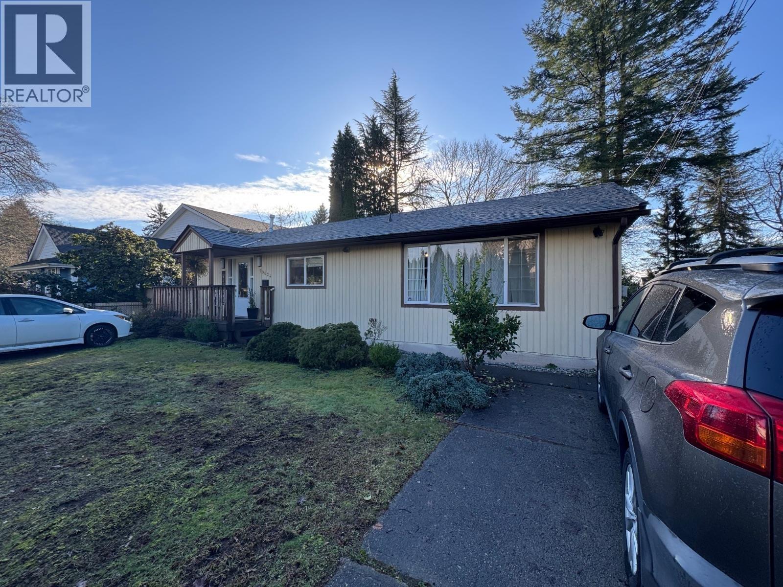 20624 WESTFIELD AVENUE, Maple Ridge, British Columbia