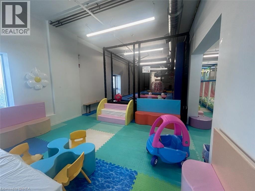 11 Queen Street, Brantford, Ontario  N3T 3B1 - Photo 7 - 40780405