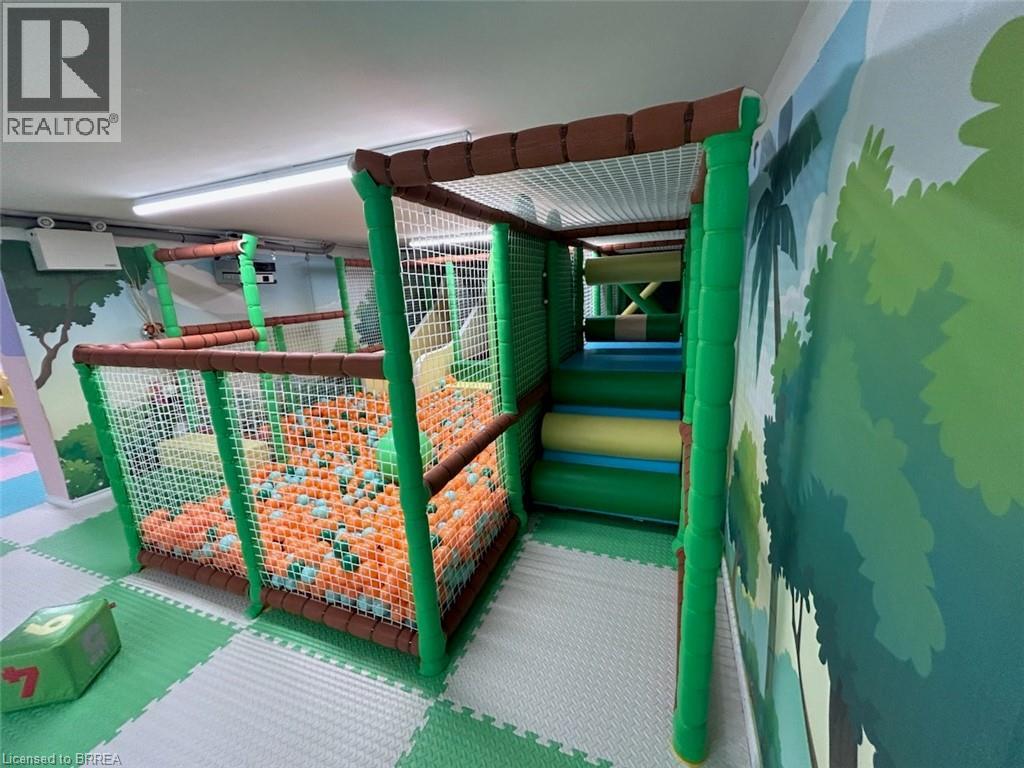 11 Queen Street, Brantford, Ontario  N3T 3B1 - Photo 16 - 40780405