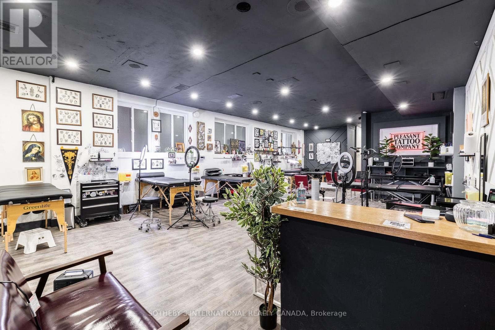 3310 Yonge Street, Toronto, Ontario  M4N 2N4 - Photo 17 - C12807614