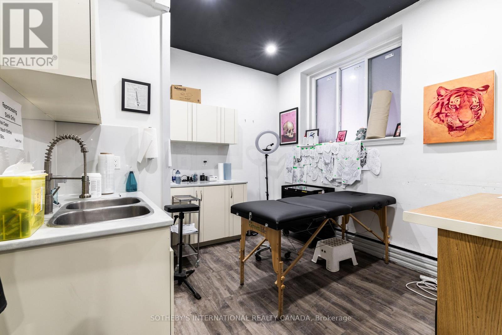 3310 Yonge Street, Toronto, Ontario  M4N 2N4 - Photo 19 - C12807614