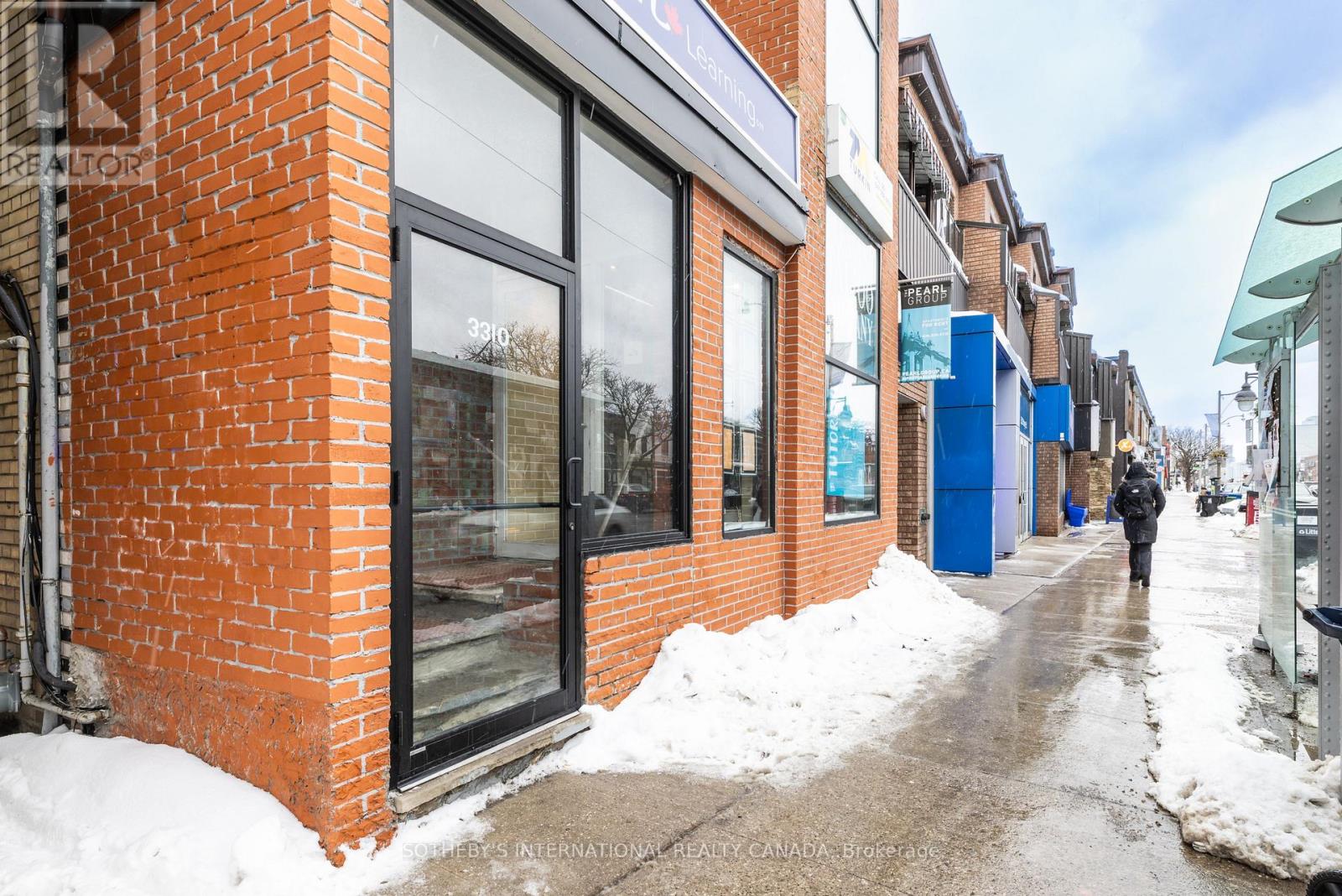 3310 Yonge Street, Toronto, Ontario  M4N 2N4 - Photo 2 - C12807614