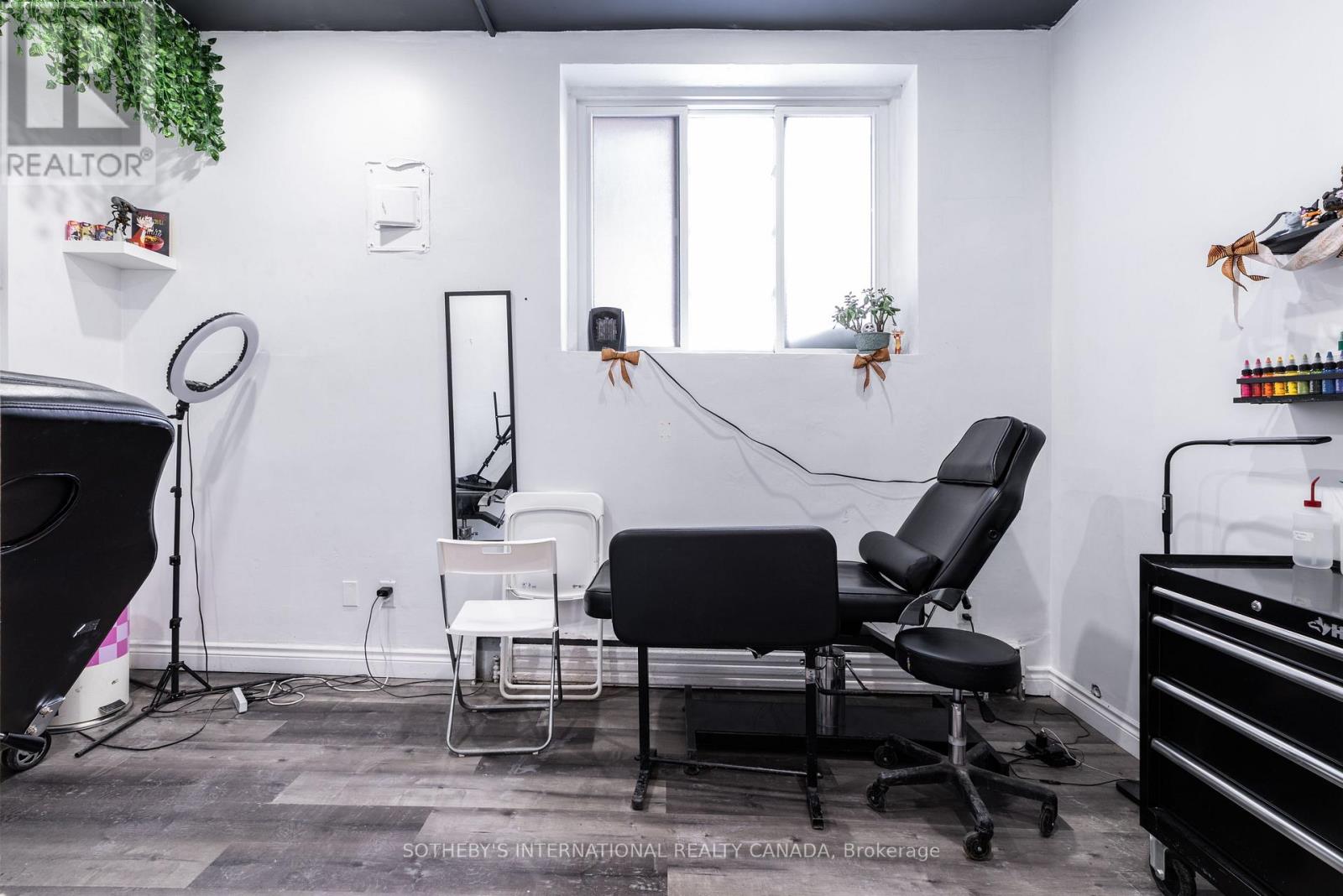 3310 Yonge Street, Toronto, Ontario  M4N 2N4 - Photo 25 - C12807614