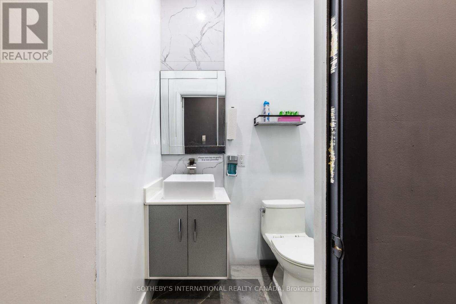 3310 Yonge Street, Toronto, Ontario  M4N 2N4 - Photo 27 - C12807614