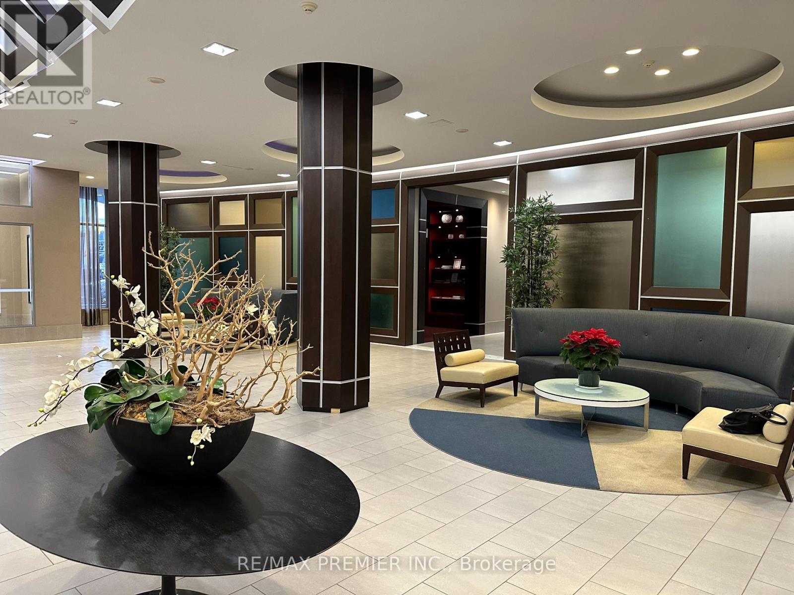 1808 - 5793 Yonge Street, Toronto, Ontario  M2M 0A9 - Photo 4 - C12807628