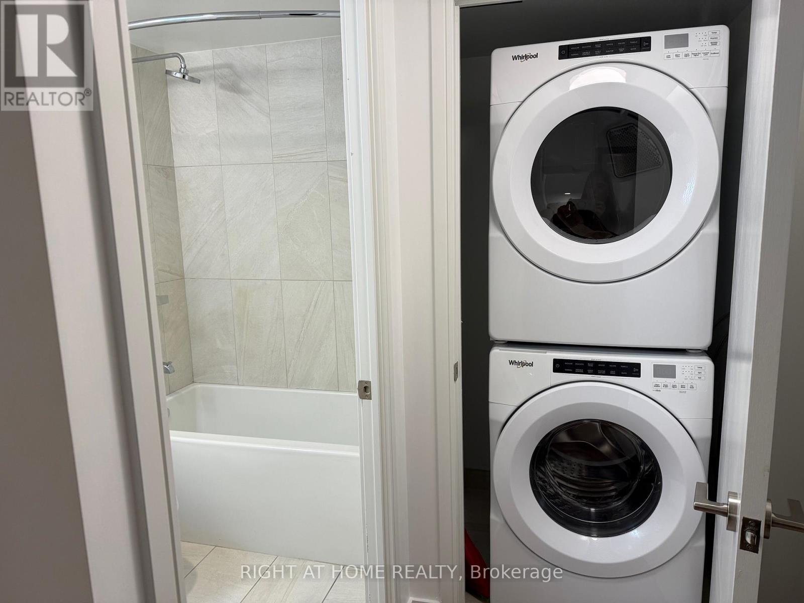 2109 - 30 Samuel Wood Way, Toronto, Ontario  M9B 0C9 - Photo 8 - W12685852