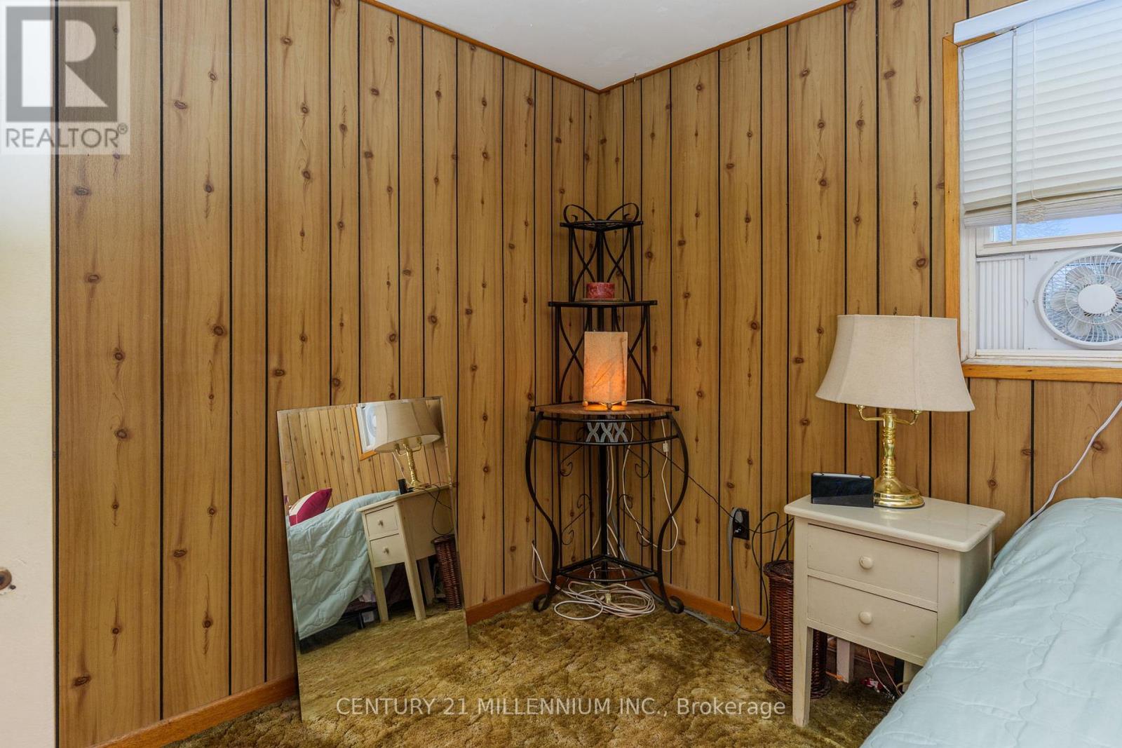 9 Crestview Avenue, Brampton, Ontario  L6W 2R7 - Photo 18 - W12784442