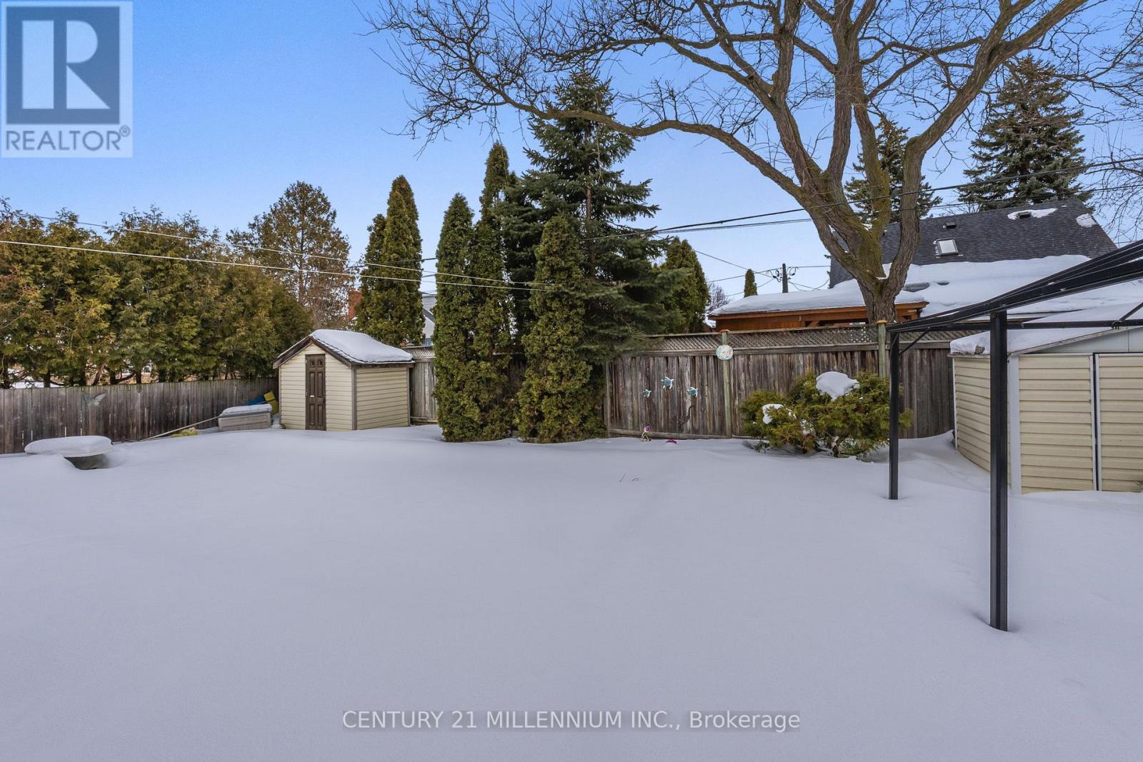 9 Crestview Avenue, Brampton, Ontario  L6W 2R7 - Photo 27 - W12784442