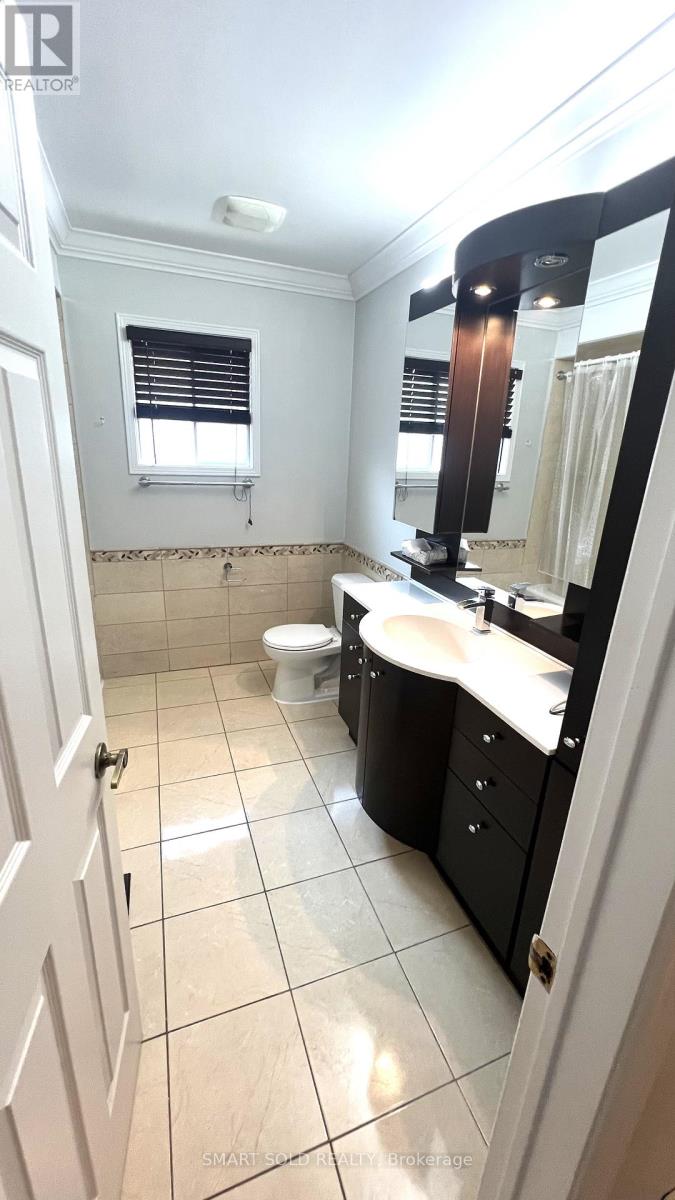 148 Castlehill Road, Vaughan, Ontario  L6A 1N7 - Photo 13 - N12807530