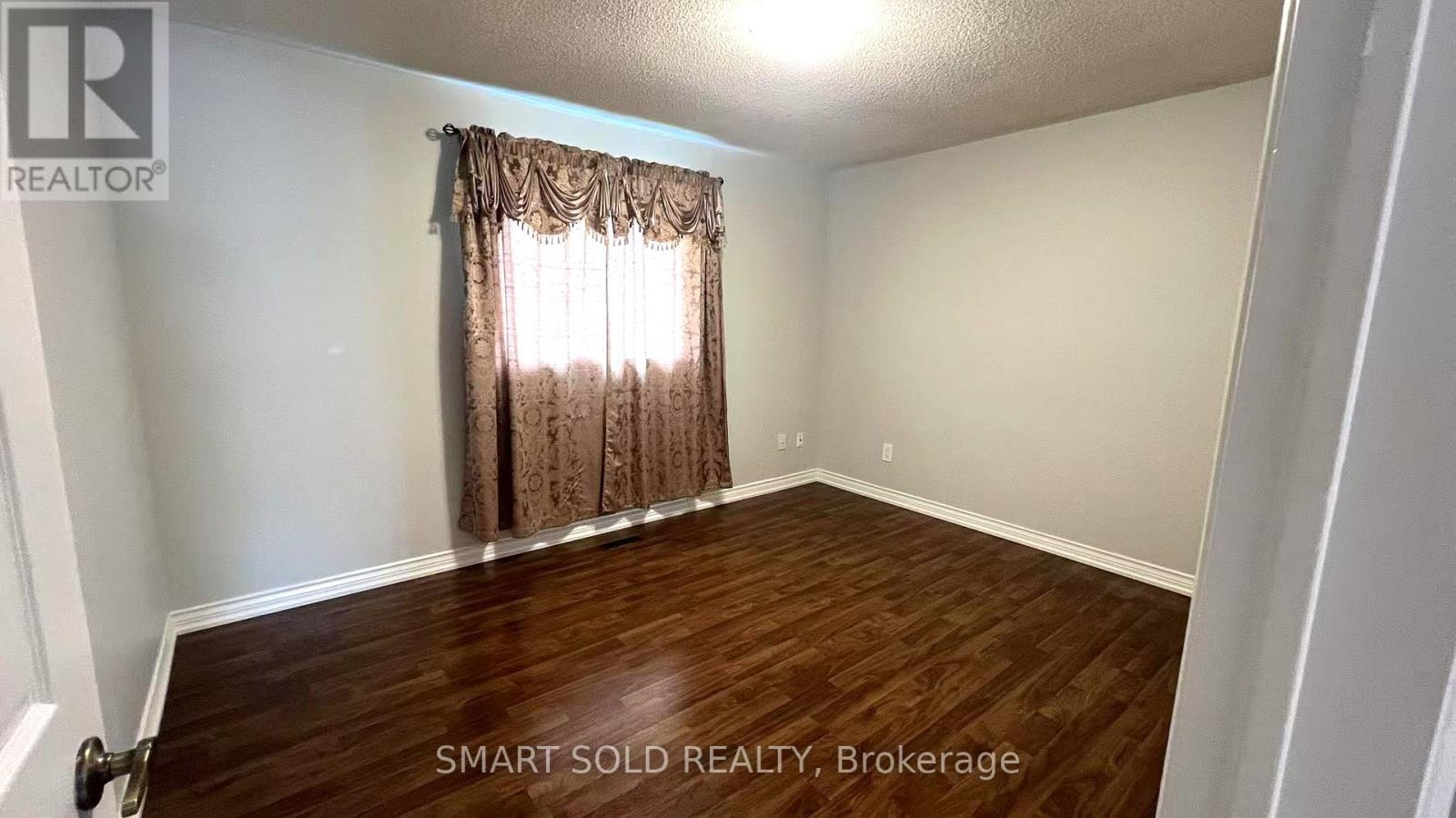 148 Castlehill Road, Vaughan, Ontario  L6A 1N7 - Photo 9 - N12807530