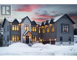 17 CONNOR DRIVE, Whitchurch-Stouffville, Ontario