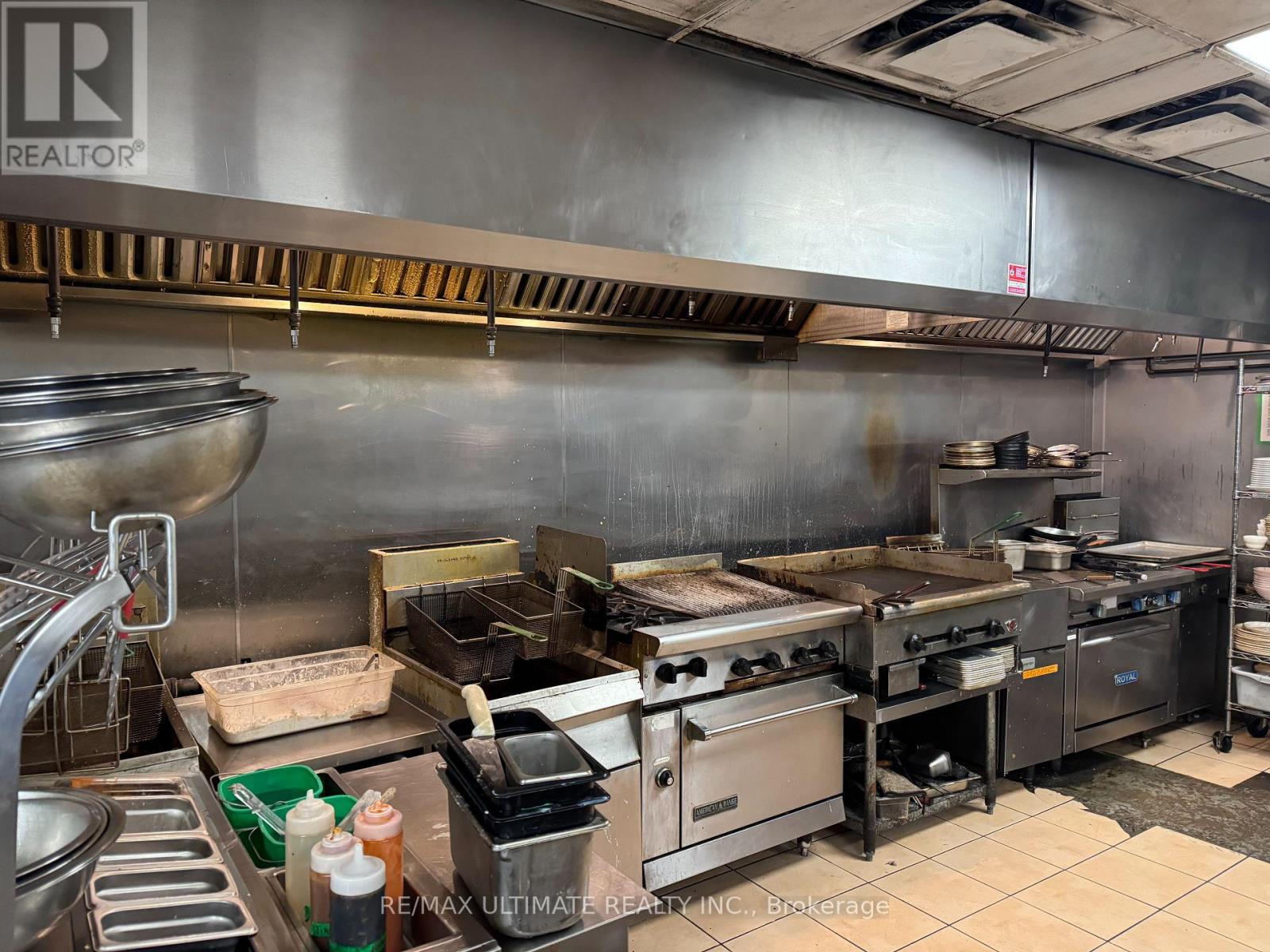 581 Concession Street, Hamilton, Ontario L8V 1B2 - Photo 13 - X12803942