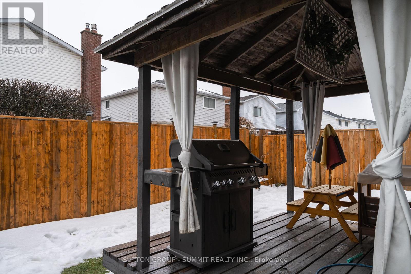 30 Buchanan Crescent, Thorold, Ontario  L2V 4M5 - Photo 44 - X12807100