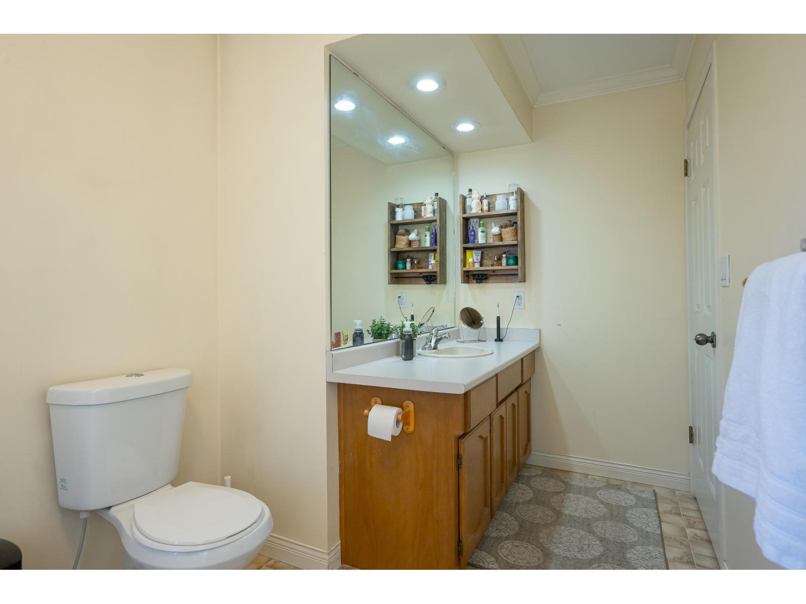 5532 181a Street, Surrey, British Columbia  V3S 7Z2 - Photo 30 - R3090726