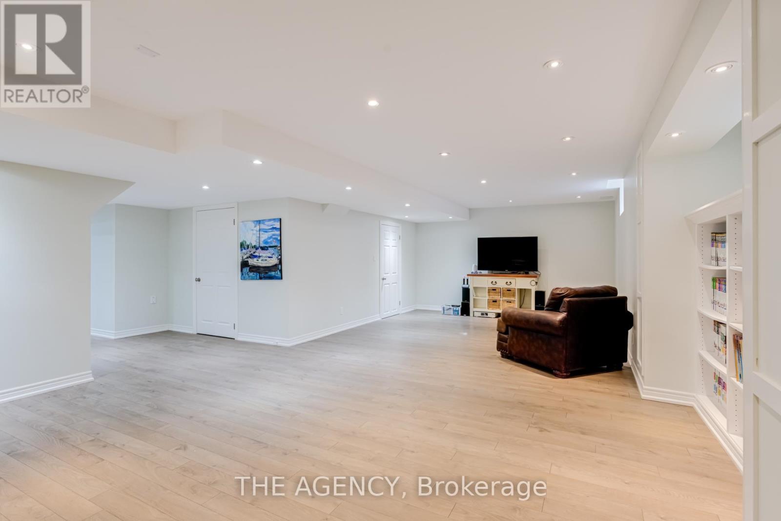 3109 Larry Crescent, Oakville, Ontario  L6M 0S8 - Photo 32 - W12807568