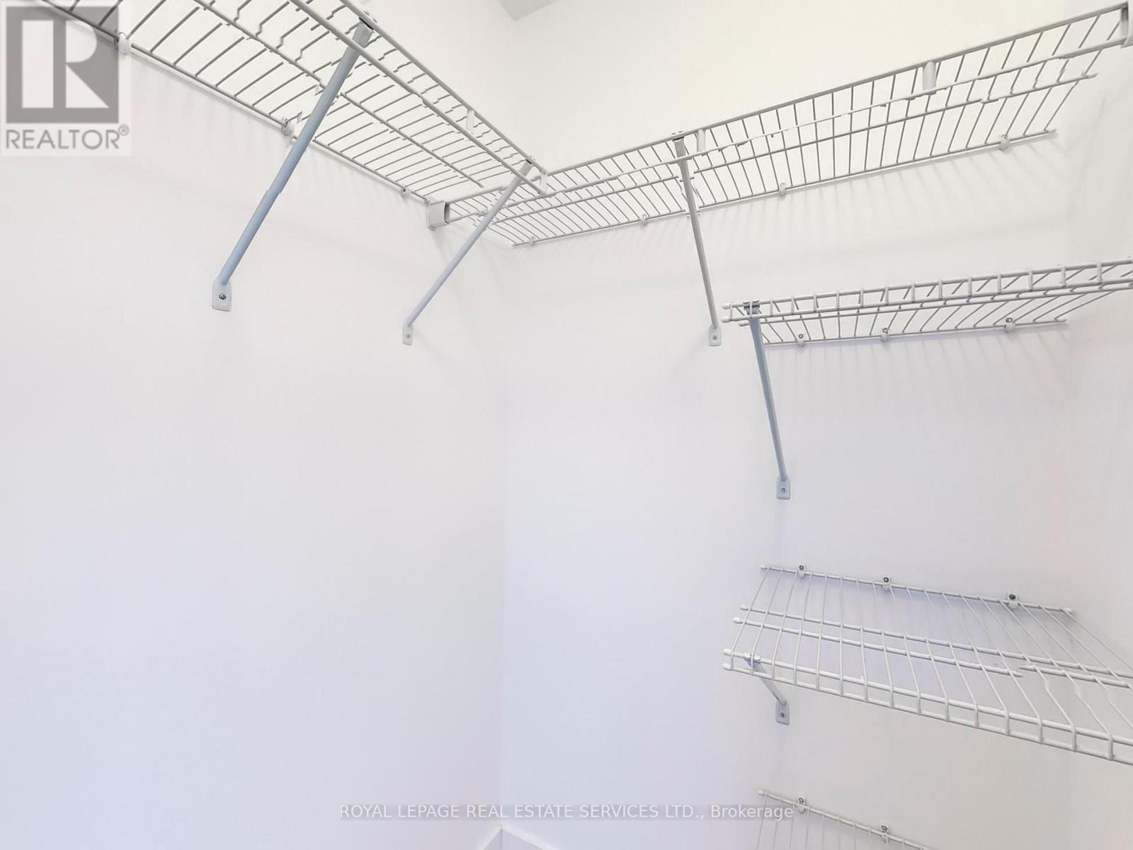 4620 - 30 Shore Breeze Drive, Toronto, Ontario  M8V 1A1 - Photo 6 - W12807602