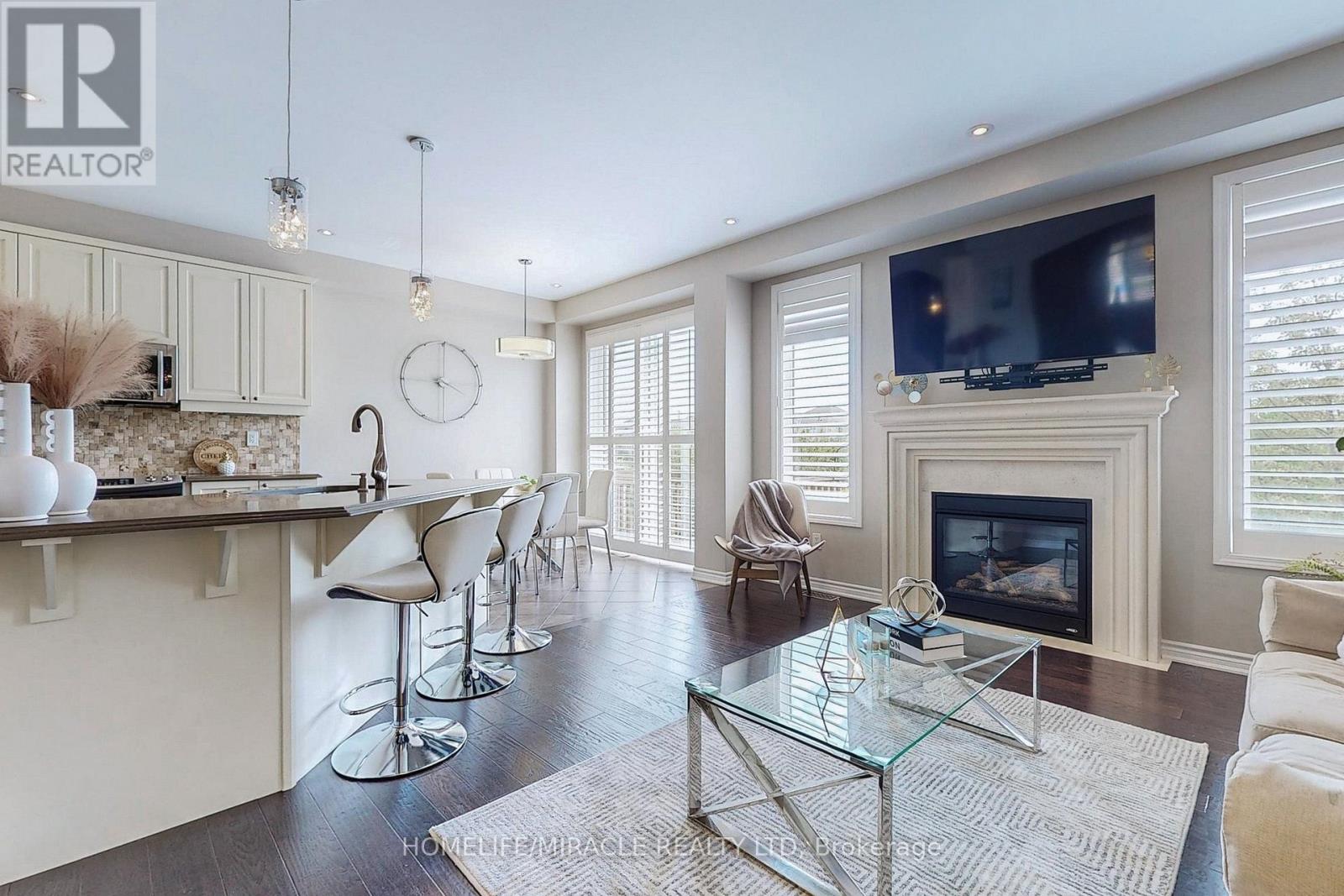 1042 Tock Close, Milton, Ontario  L9T 8G8 - Photo 13 - W12807632