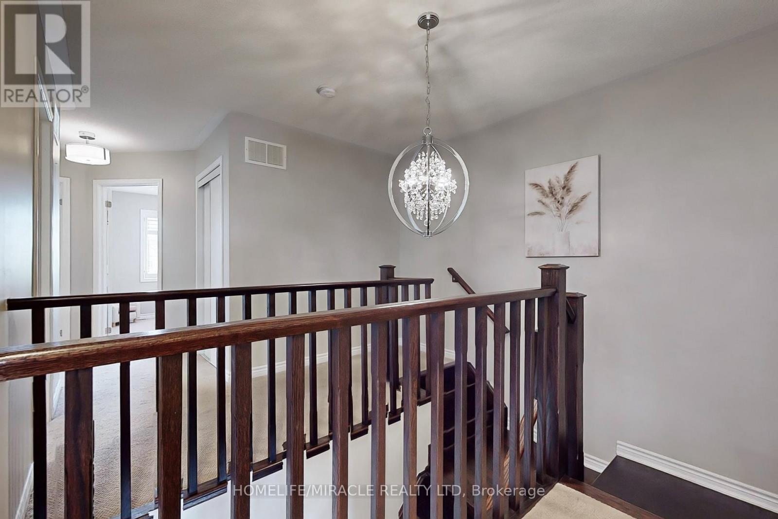 1042 Tock Close, Milton, Ontario  L9T 8G8 - Photo 22 - W12807632